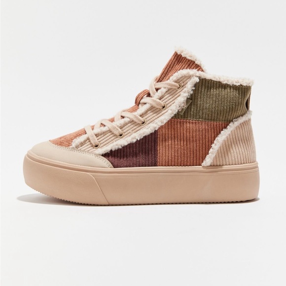 Rocket Dog Flair Corduroy Patchwork Platform Sneakers - Picture 5 of 8